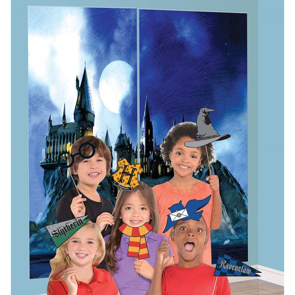 Harry Potter Scene Setter with Photo Booth Props